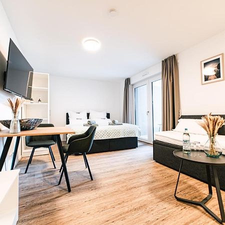 Zentrahome - Zentral Outlet Business Smarttv Balkon Metzingen  Eksteriør bilde