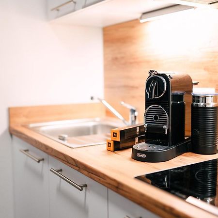 Zentrahome - Zentral Outlet Business Smarttv Balkon Metzingen  Eksteriør bilde